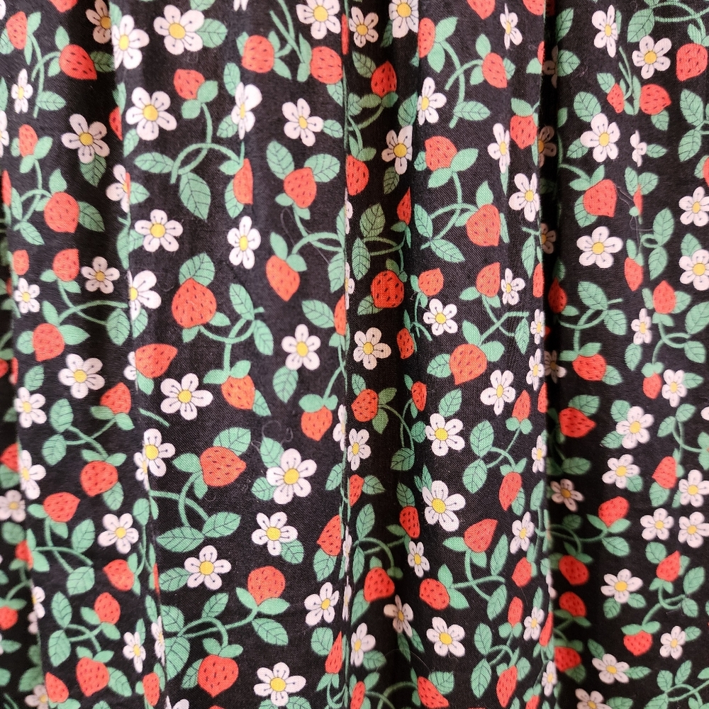 Small Sea New York Long Black Dress With Strawberries - Picture 4 of 7